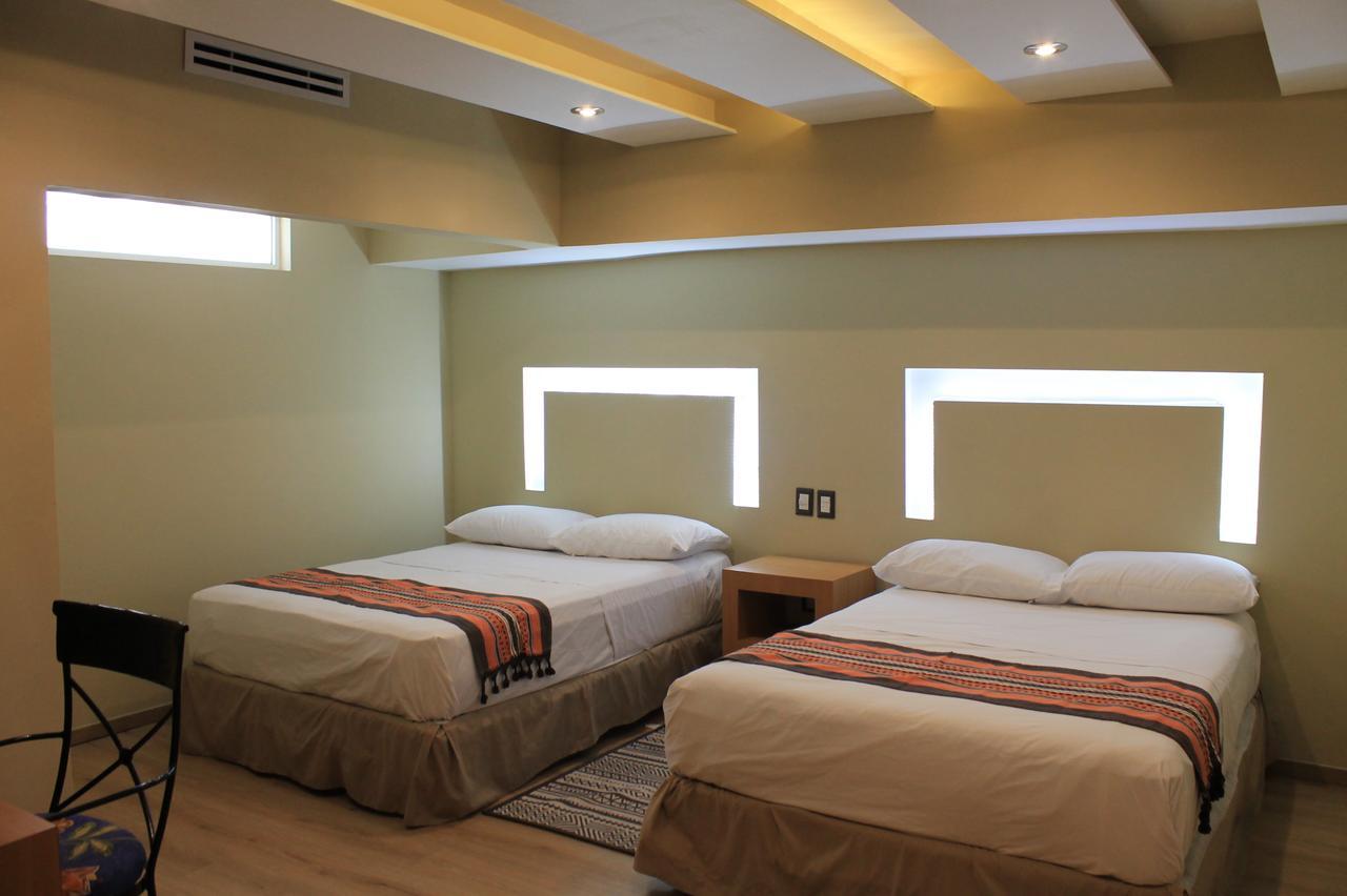 Hotel Hacienda Del Viejo Матаморос Екстериор снимка